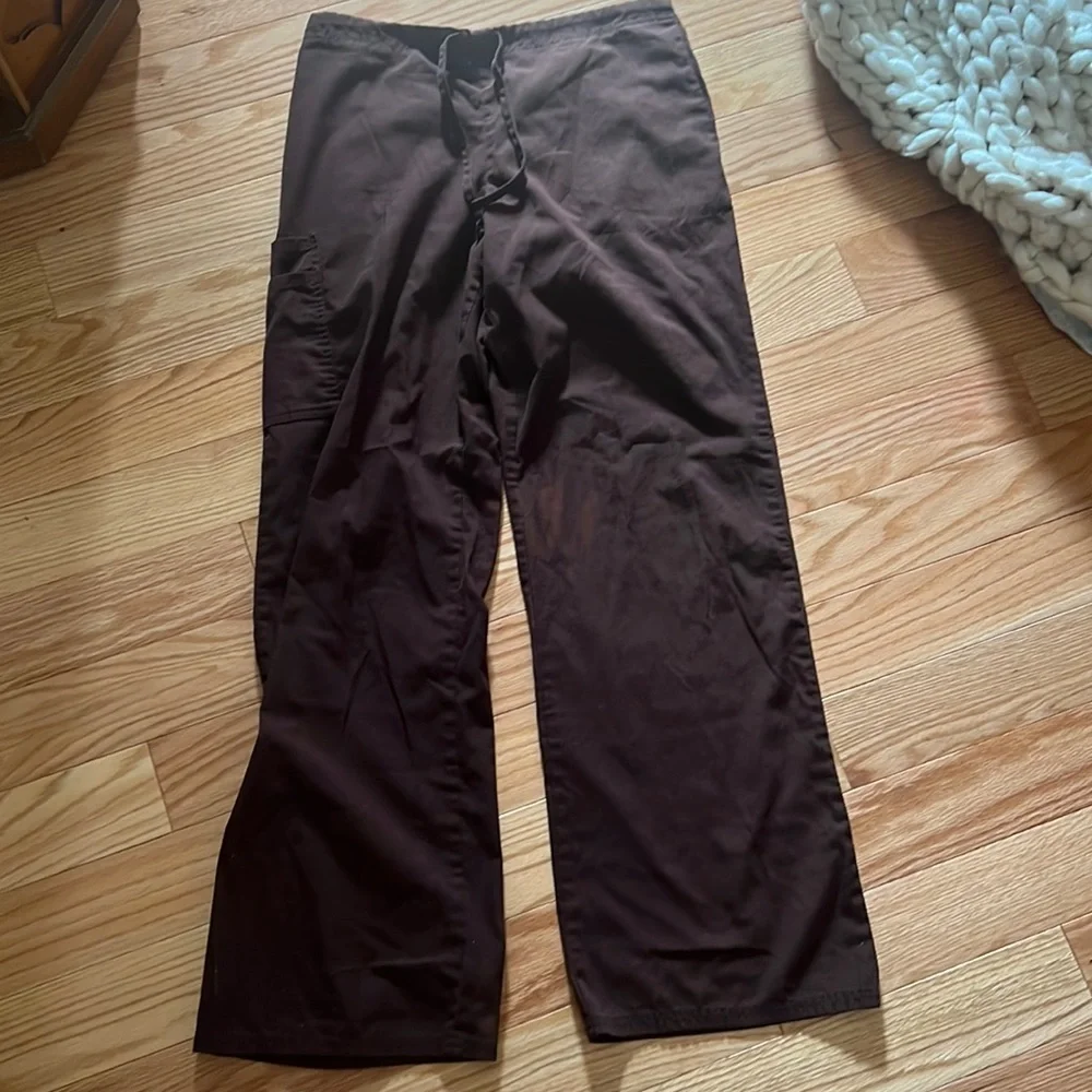 Brown scrub pants - Picture 1 of 6